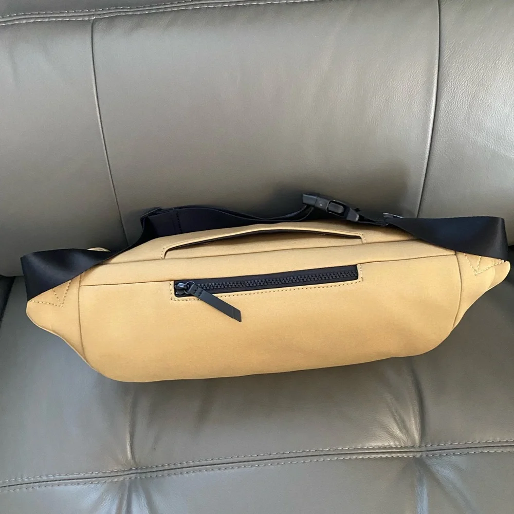 NWT Woofing Around The Bentley Tan Crossbody/Sling Premium Bag.